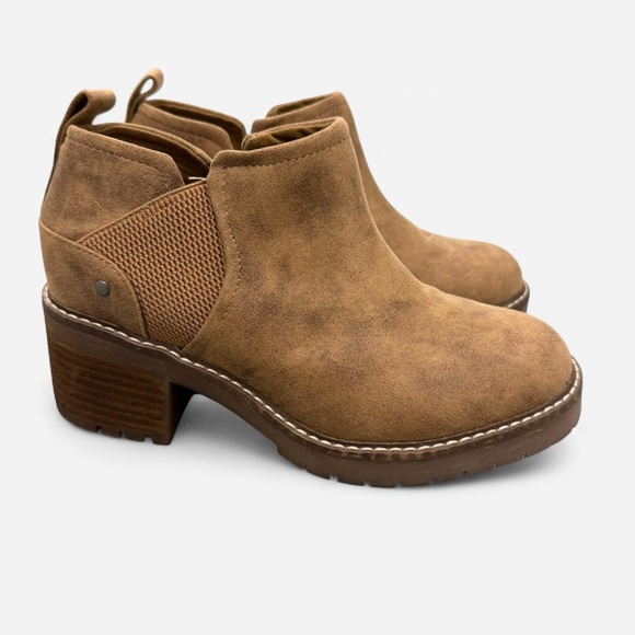 Torrid Chunky Lug Ankle Boots - Picture 3 of 7